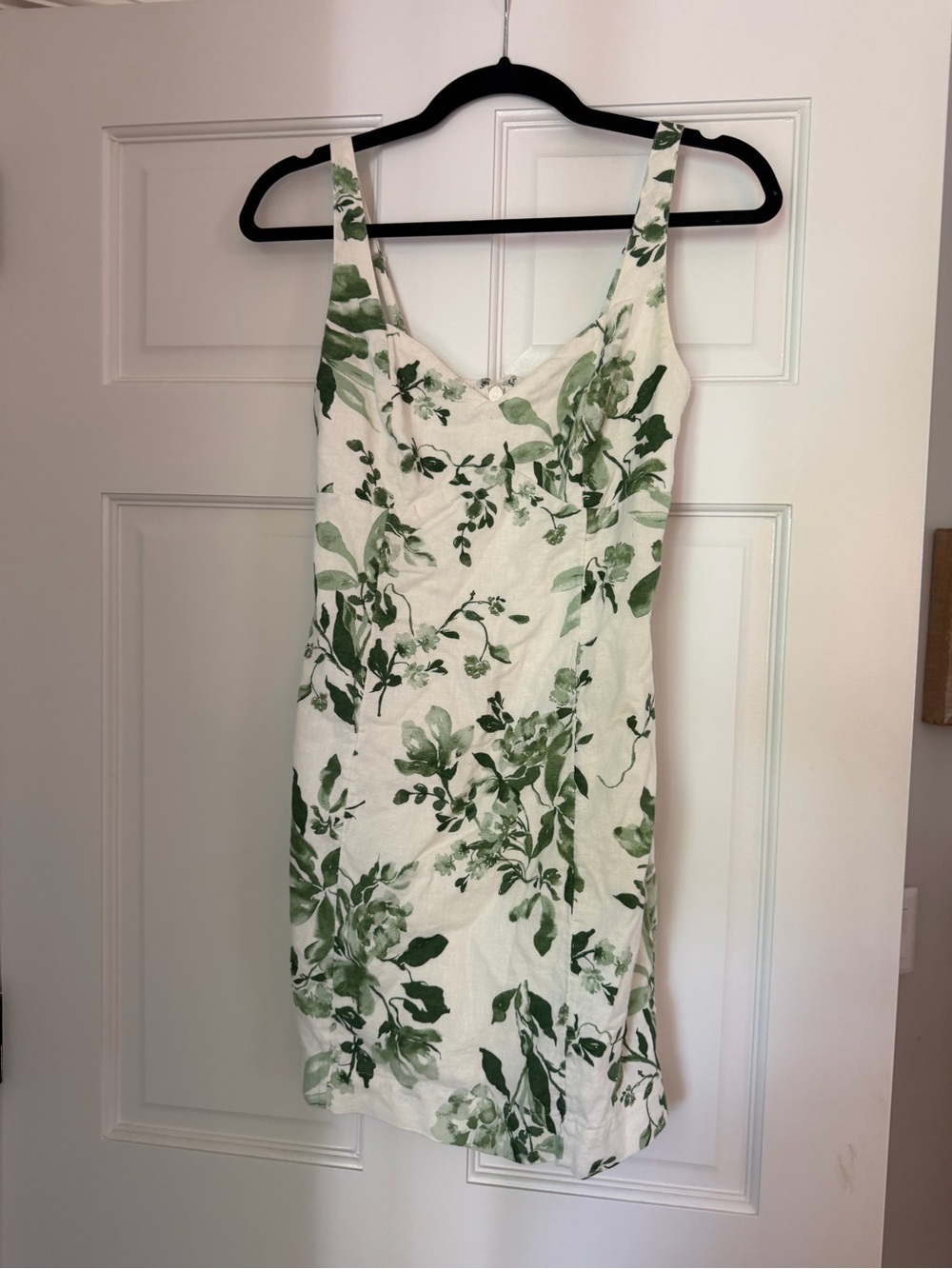 Abercrombie Floral Green and White Sleeveless Sheath Dress